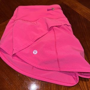 Lululemon Speed Up Low-Rise Lined Short 2.5" - Sonic Pink